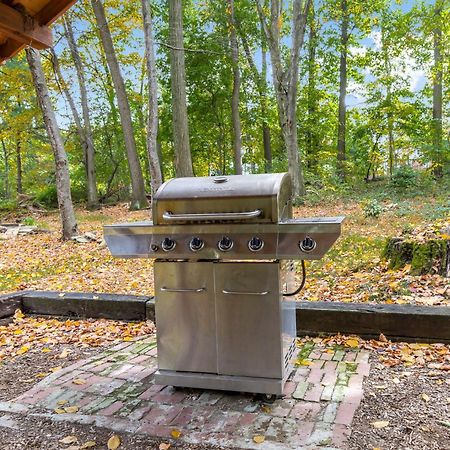Appartement 5 Bd W Hottub - Mins To Hunting Hiking & Fishing à New Providence Extérieur photo