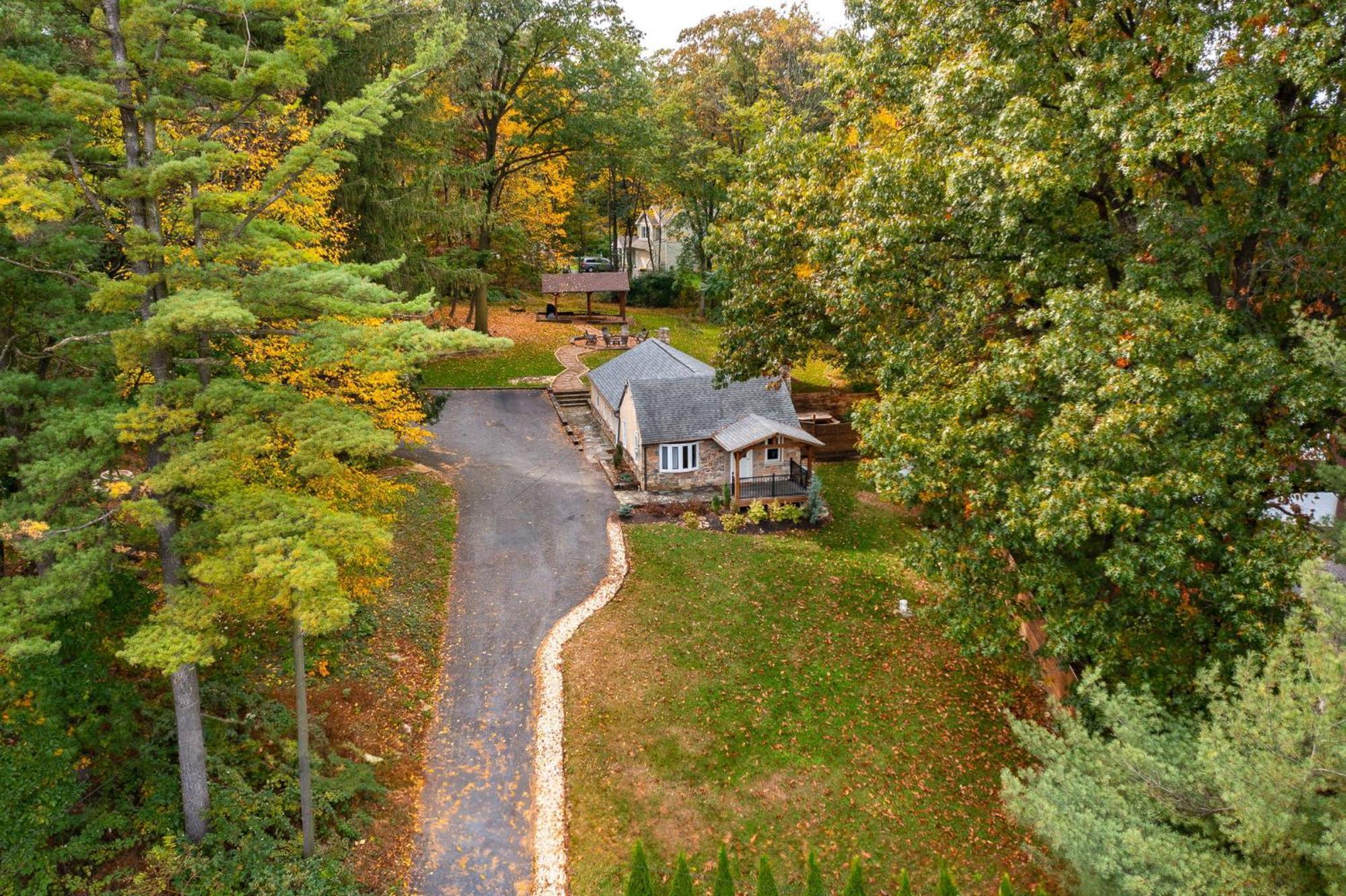 Appartement 5 Bd W Hottub - Mins To Hunting Hiking & Fishing à New Providence Extérieur photo