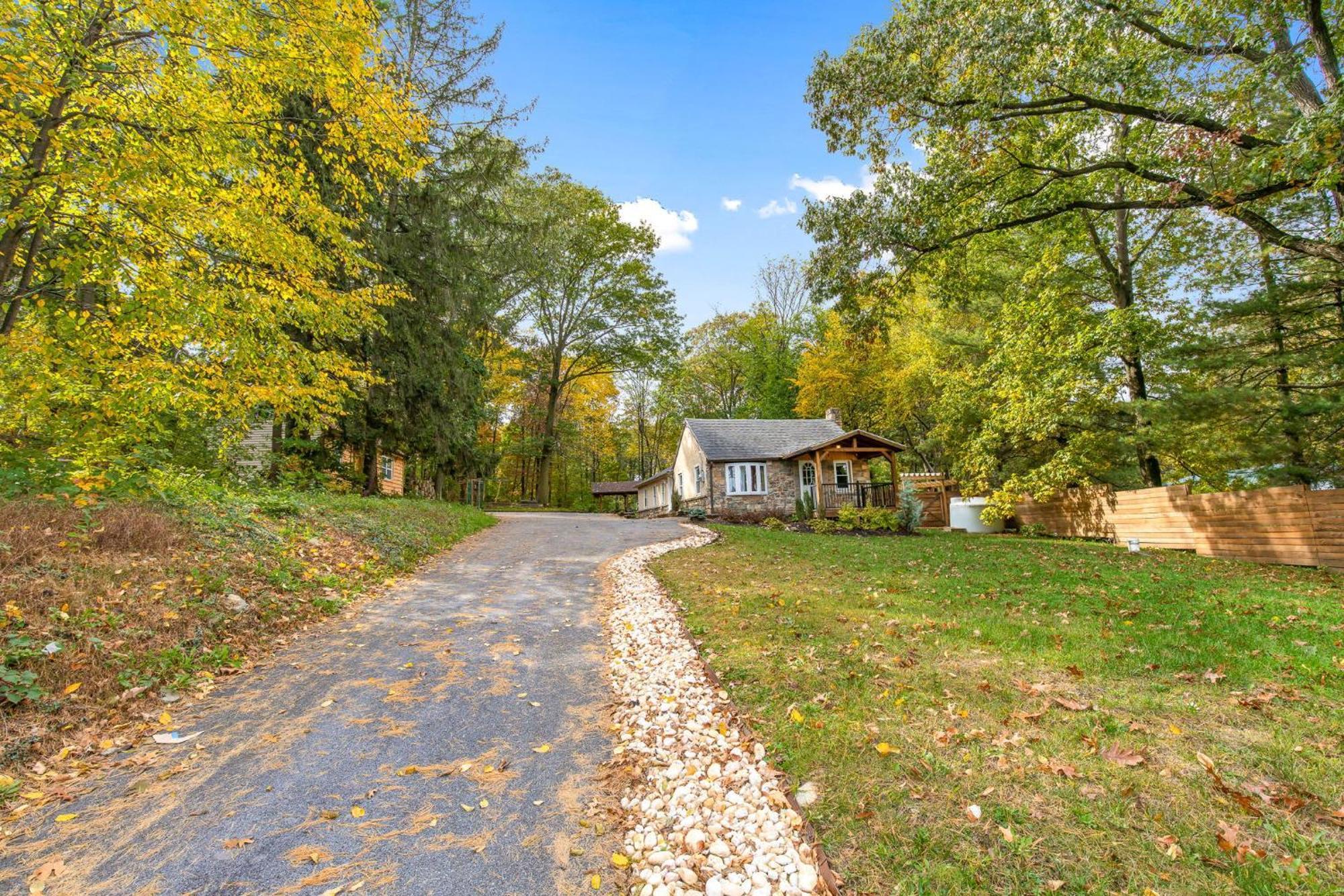 Appartement 5 Bd W Hottub - Mins To Hunting Hiking & Fishing à New Providence Extérieur photo
