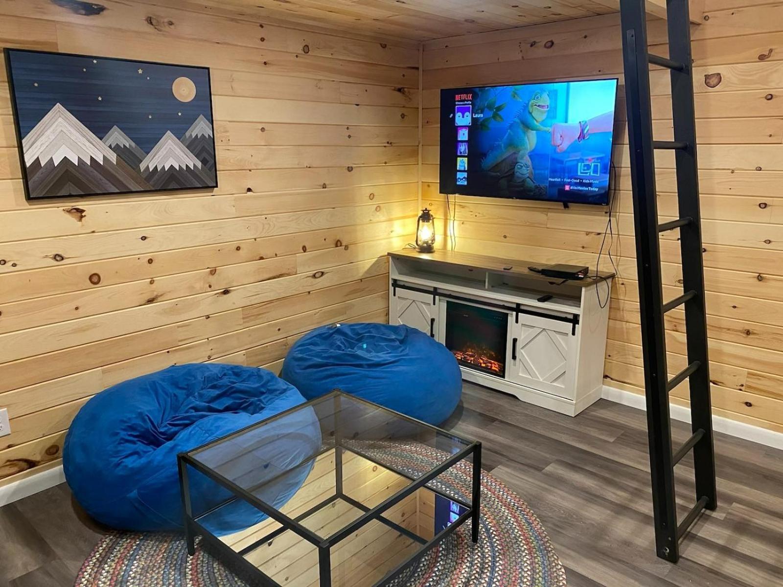 Appartement 5 Bd W Hottub - Mins To Hunting Hiking & Fishing à New Providence Extérieur photo